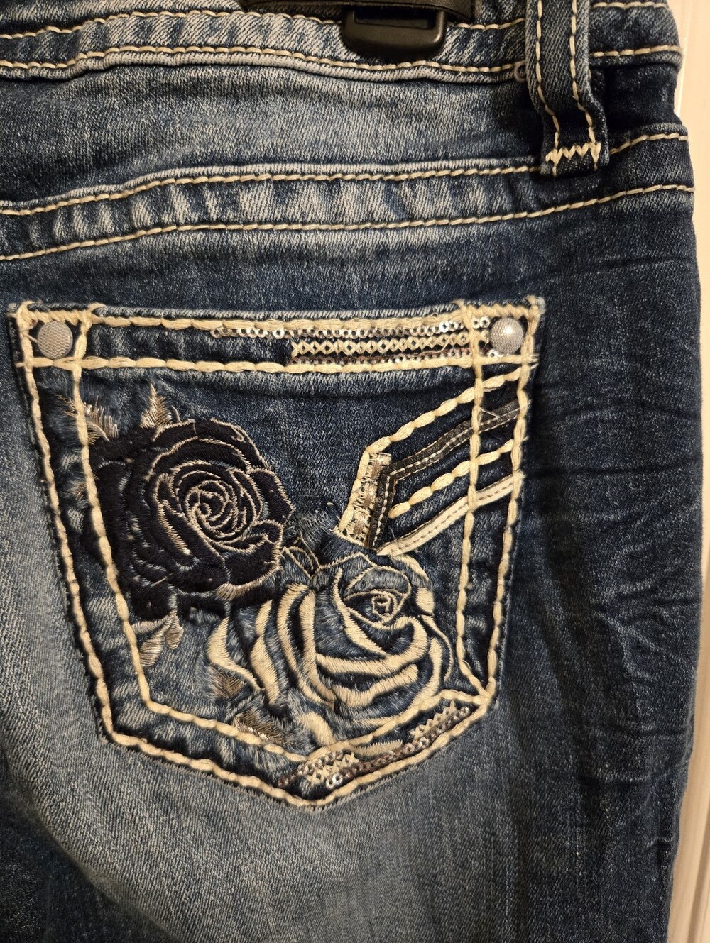 Vigoss Indigo Jeans with Cream Contrast Stitching/Rose Stitched Pockets